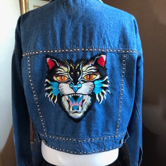 Silver Studded Jean Denim Jacket Tiger - Size Medium - NEW - Picture 2 of 7